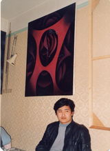 组图：刘欢86年旧照曝光 马路边搞怪卖萌