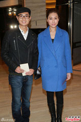 组图：胡杏儿钟嘉欣着古装贺杨潮凯江叮叮婚礼