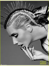 组图：钱妞Ke$ha刺猬头酷帅 轻盈起舞秀翘臀