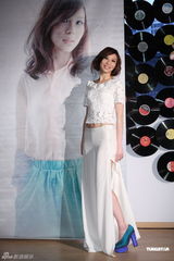 组图：林凡携新专辑归来 变美亮相否认整形