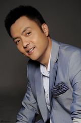 组图：朱宏嘉最新写真曝光 尽显温雅硬汉风范