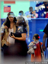 组图：小苏瑞猛练体操 奥运“种子”初长成