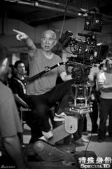 组图：《特殊身份》戛纳曝海报 甄子丹血性归来