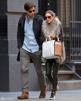 高清组图：纽约名媛奥利维亚-巴勒莫和男友现身