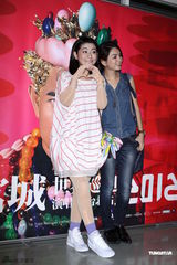 组图：郭富城小巨蛋开唱展过人舞技HIGH翻全场