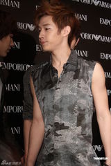 高清组图：SJ-M八缺一现身台湾 引发歌迷混乱