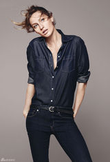 高清组图：超模吉赛尔-邦辰春装写真简约帅气