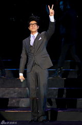 组图：群星助阵《十二生肖》巨幕首映