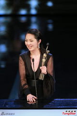 组图：《寒战》横扫9奖 梁家辉杨千嬅封帝后