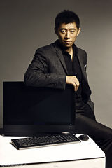 组图：夏雨广告大片魅力呈现 细节雕琢精致男人魅力