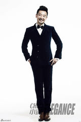 组图：黄海波最新写真 大秀准大叔的花心魅力