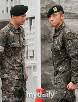 组图：韩星Rain正式退役 帅气行军礼湿眼眶