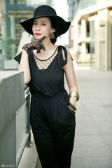 组图：潮妈陈炜时尚大片 冷艳孤傲或妩媚