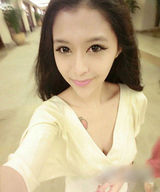 组图：谢雨欣20岁大女儿曝光 美艳胜过母亲