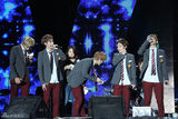 组图：EXO十一空降上海演唱会 粉丝狂欢
