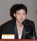 高清组图：JYJ朴有天参加2011首尔电视剧盛典记者会