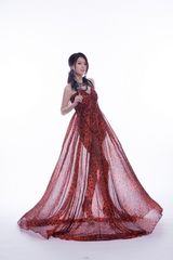 组图：徐立新歌封面造型曝光 妖娆女神性感魅惑