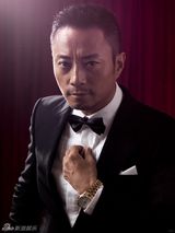 组图：张涵予曝“带头大哥”写真 演绎现代版宋江