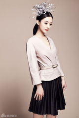 组图：赵丽颖古典写真曝光 气质温婉动人