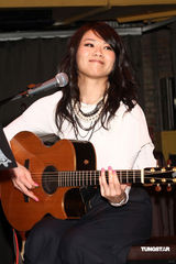 幻灯：蔡健雅生日与歌迷同乐 生日愿望开巡回个唱