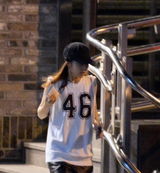 组图：Kara具荷拉与男模李秀赫被拍传恋情