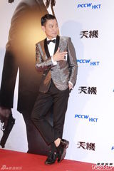 组图：刘德华林志玲亲密相拥 遗憾裸露画面被剪