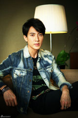 [新青年]吴尊：因为害怕所以瞒婚 女儿的跟踪狂