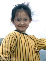 组图：50余明星童年照片大曝光 萌囧表情大不同