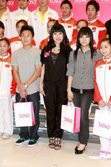 幻灯组图：刘璇不惧年龄差异 将与姜大卫拍感情戏