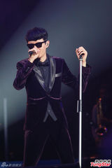 组图：方大同薛凯琪见过家长 恭硕良亲林忆莲