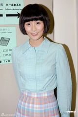 高清图：邓萃雯有信心赢 黎耀祥期待“称帝” 