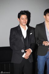 组图：朱镇模金素恩等助阵北京分公司成立