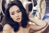 组图：于明加美艳写真 散发慵懒成熟气质