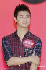 组图：田亮自曝儿女怕水 避谈郭晶晶婚事