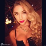 组图：比伯酒驾门嫩模近照曝光 身材火辣诱惑