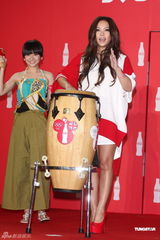 组图：张惠妹回忆练跆拳道时光为奥运加油