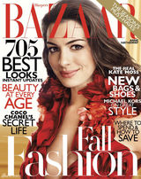 高清组图：安妮-海瑟薇登杂志封面 展招牌笑容