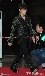 组图：东方神起少女时代等众星助阵梦想演唱会