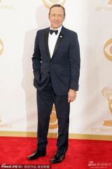 组图：第65届电视艾美奖红毯明星