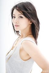 高清组图：曹曦文清新气质写真 展现简约之美