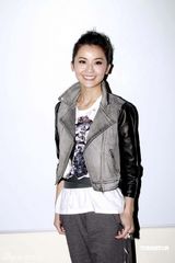 钟欣桐穿红色紧身裤[4\/18]高清图:容祖儿等录节