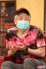 组图：高凌风虚弱上节目 驳斥前妻不实指控