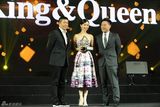 组图：刘诗诗收获2013新浪微博之夜Queen称号