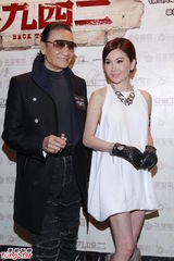 组图：冯小刚徐帆携《一九四二》香港首映