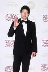 高清组图：车胜元孔孝珍朴有天等出席MBC电视剧大赏