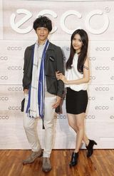 组图：陈匡怡刘以豪展现北欧情结