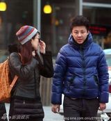 组图：网曝美女主播经纬与帅气男友逛街