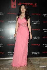 组图：蓝心湄疑默认炎亚纶整形 呼吁避免撞脸