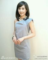 组图：台湾甜美女主播吴宇舒生活照