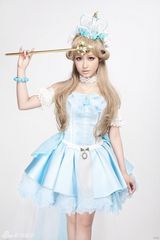 组图：琳琳最新写真曝光 化身精灵仙子置身童话
